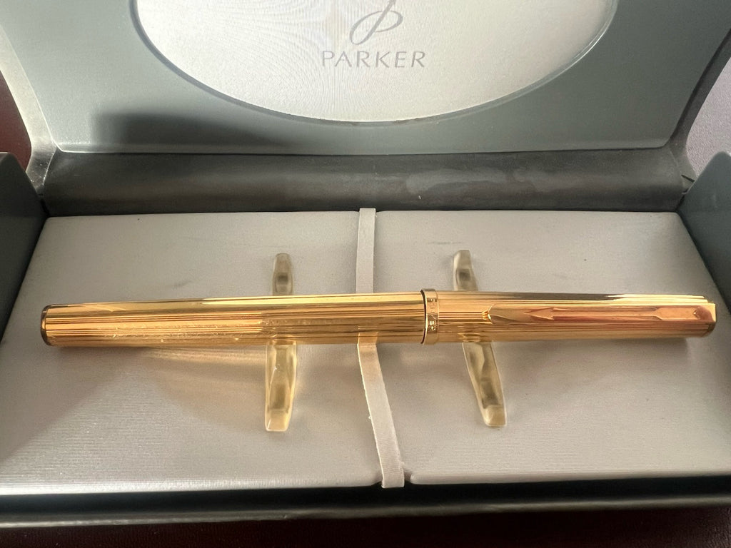 🔴 PARKER 85 penna stilografica placcata oro a cartuccia con garanzia astuccio