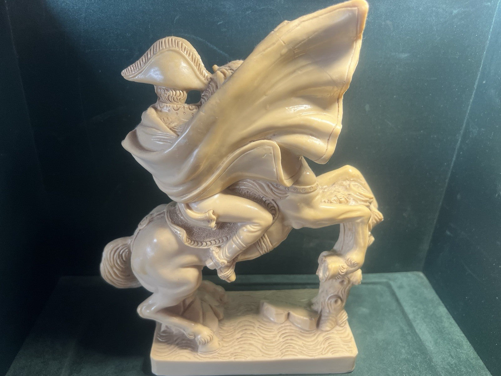 🔴 Statua scultura NAPOLEONE sul CAVALLO RAMPANTE polvere di marmo vintage