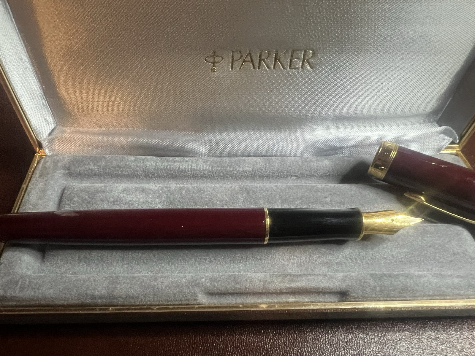 Parker Stylo-Plume Stylo à Plume Sonnet P II France Rouge Et Plaqué Or F
