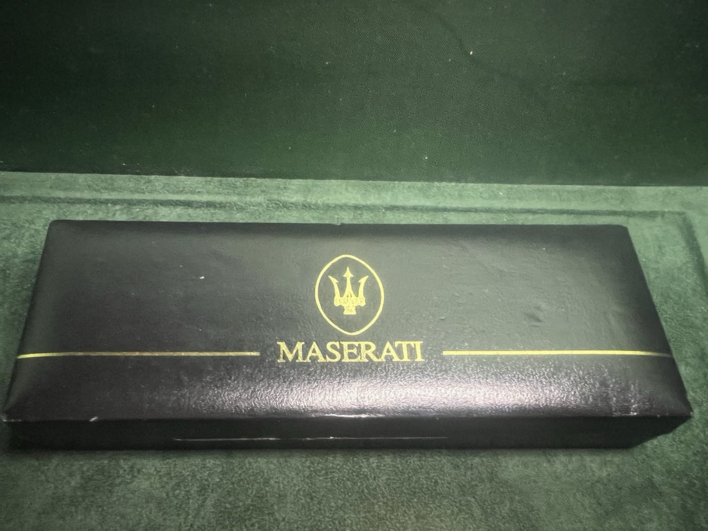 🔴 MASERATI penna sfera lacca rossa bordeaux a rotazione scrive mai usata