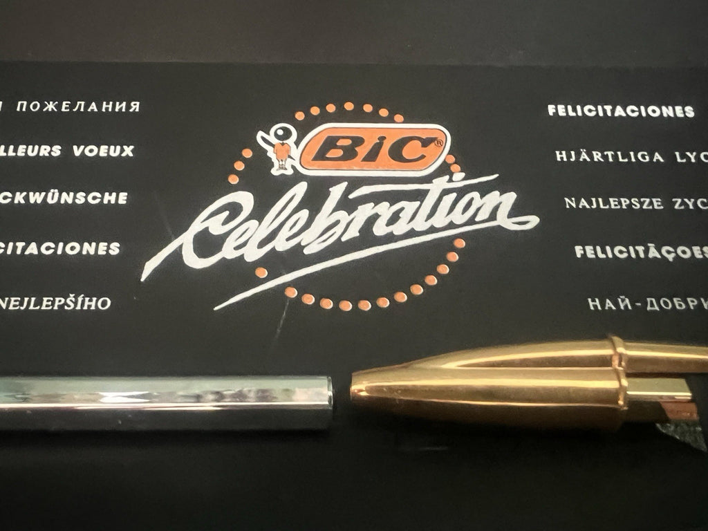 Stylo BIC Celebration Chromé Et Doré Écrit Avec Étui 2 STYLOS