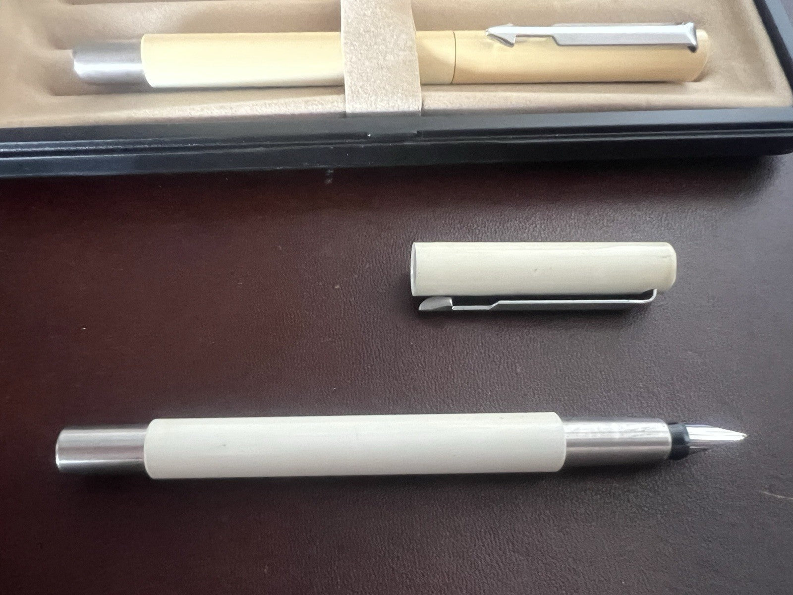 🔴 PARKER penna stilografica e sfera bianche Vector scrivono vintage