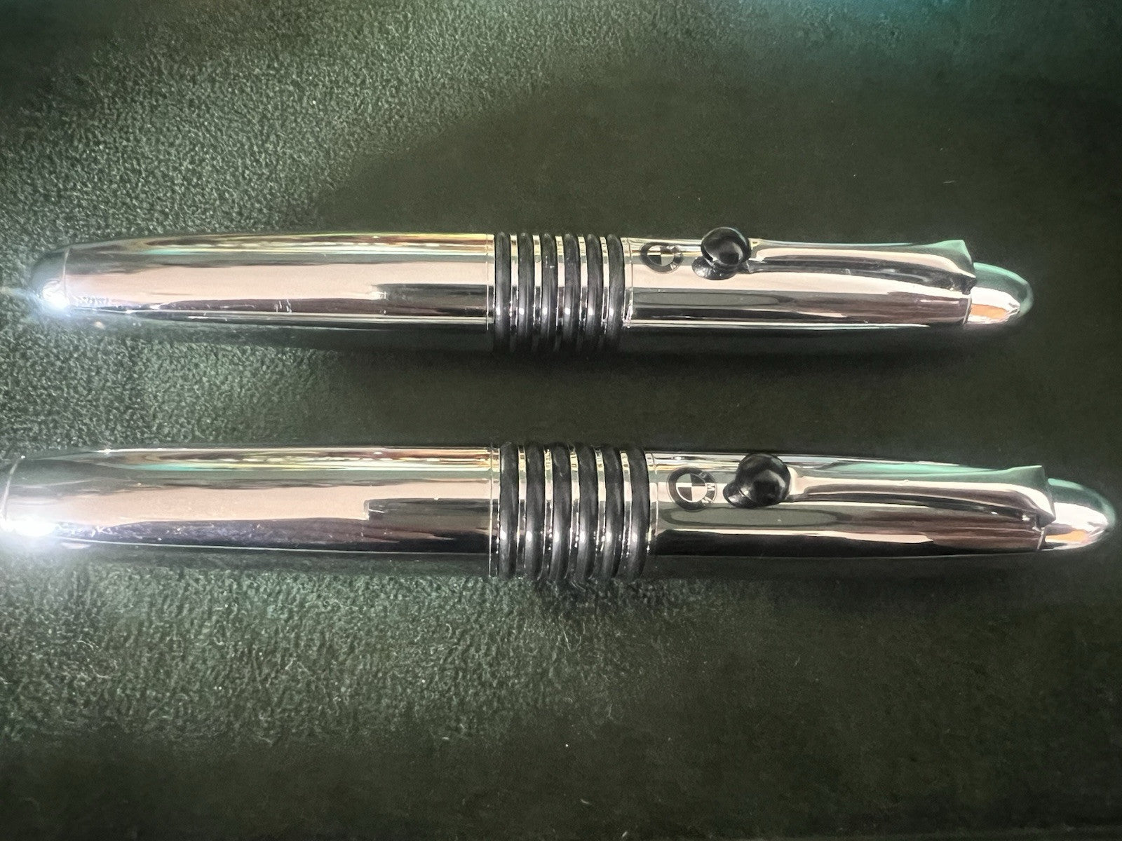 🔴 BMW penna stilografica e sfera cromate scrivono con astuccio 2 PENNE